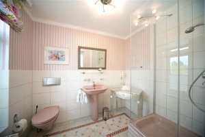 04_Badezimmer_Appartement_10